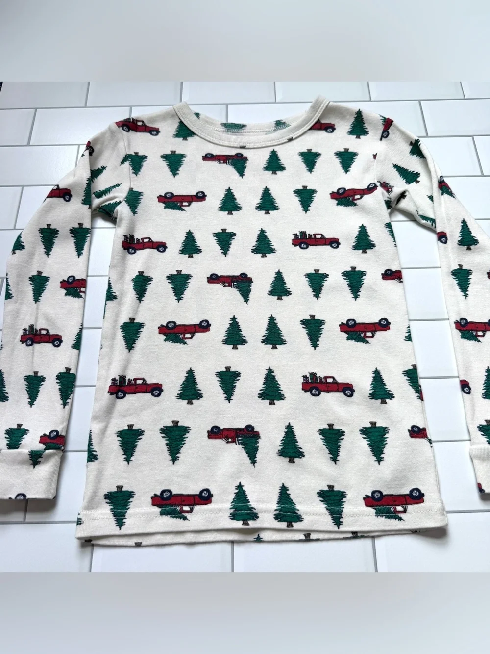 6🌲 GAP Kids Organic Cotton Red Pickup Truck & Green Christmas Trees PJ Set